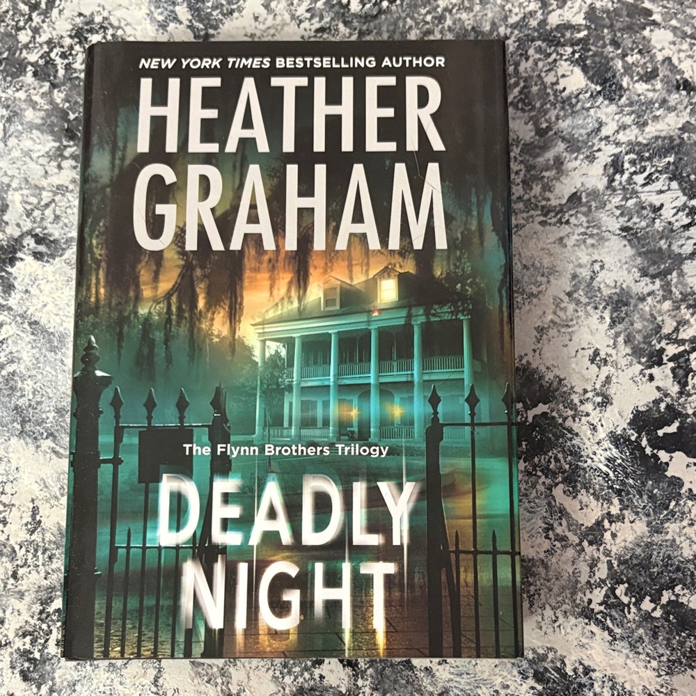 Deadly Night by Heather Graham - Hardcover Thriller